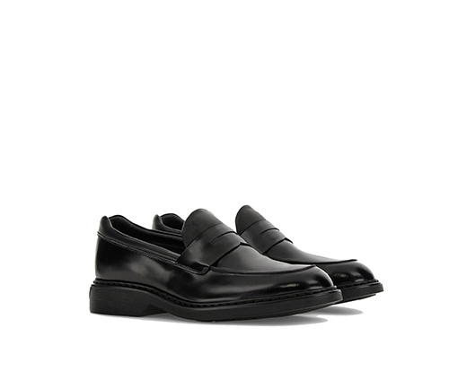 H576 Black Loafers