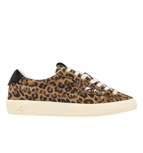 Leopard Windscape Low Woman