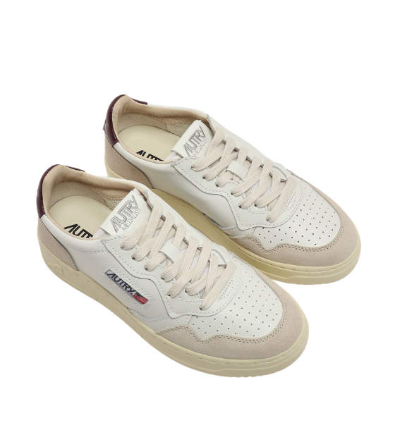 White/Fig Leather Medalist Low Woman
