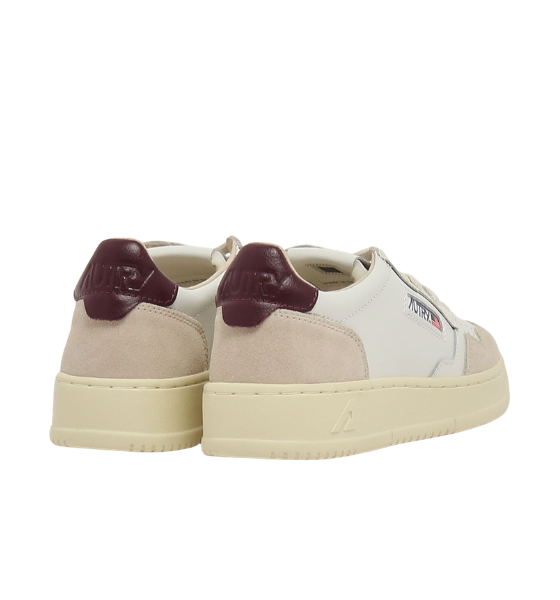 White/Fig Leather Medalist Low Woman