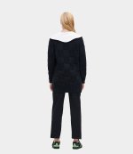 Poplin Collar Smiley Cardigan
