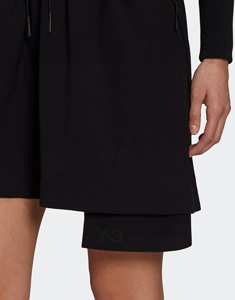 Oversized Black Short