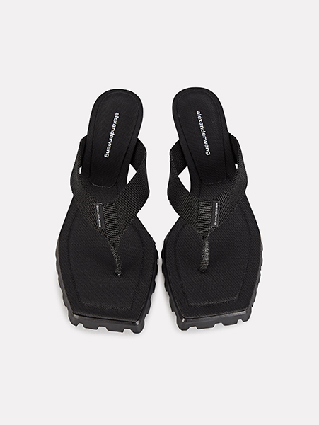 Jessie Lug Sport Thong Black Webbing Medium Hill Sandals