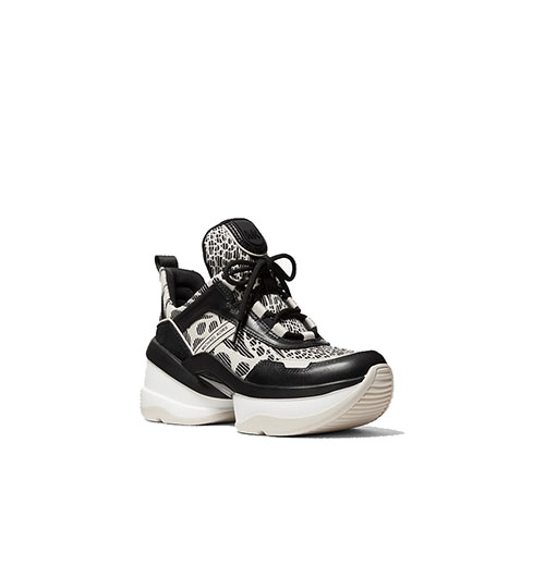 Olympia Black Multi Trainer