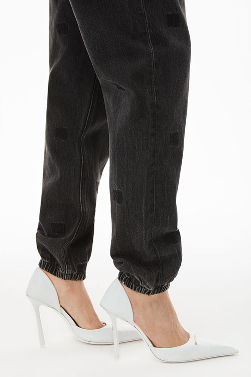 Jogger-Grey Aged W Tonal Emb