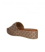 Sadler Wedge