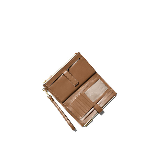 Jet Set Vanilla Logo Wallet
