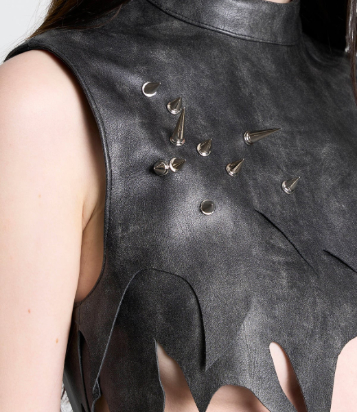Washed Black Shredded Top