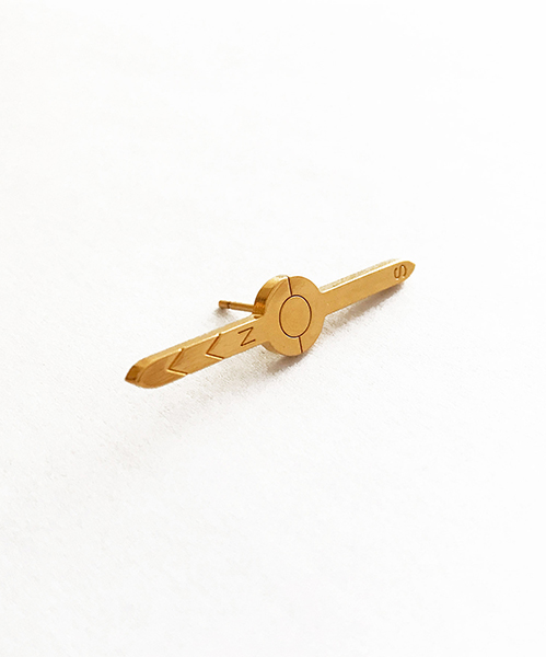 Needle Gold Earring