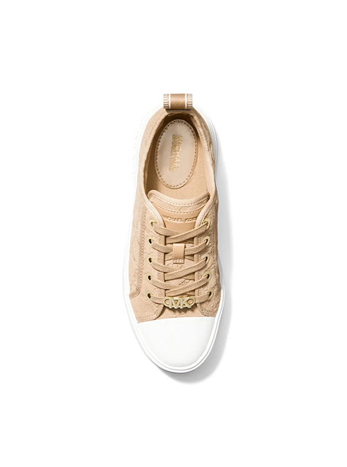 Evy Lace Up