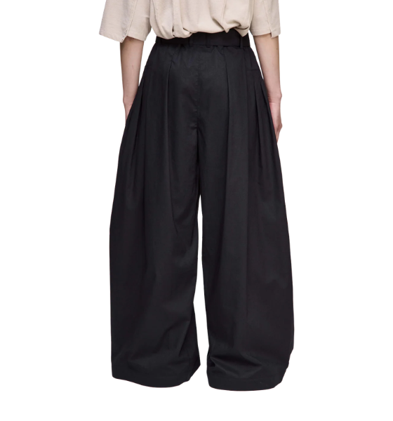 Black Edgefold Volume Pants