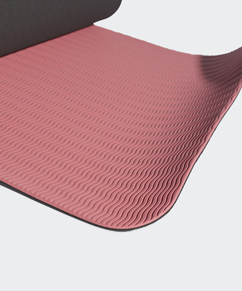 Black Yoga Mat