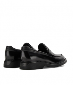 H576 Black Loafers