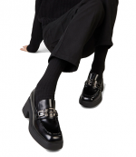 H618 Black Loafers