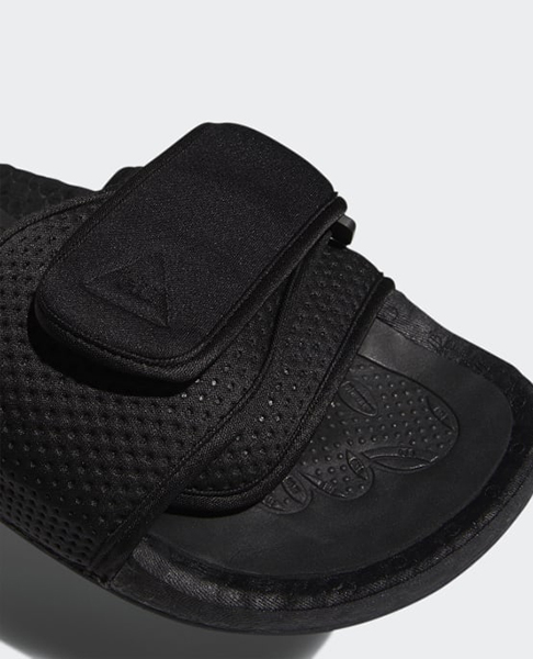 ADIDAS X PHARRELL WILLIAMS PW BOOST SLIDE