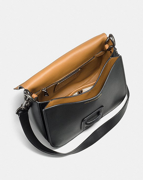 COACH CROSSBODY HANDBAG GLVTN LTH COURIER BA ; BP/BLK