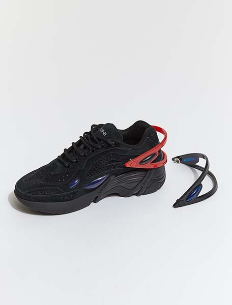 Cylon-21 Black Sneaker