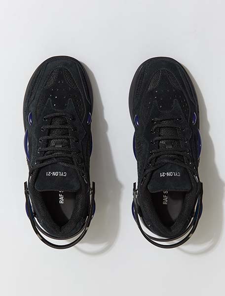 Cylon-21 Black Sneaker
