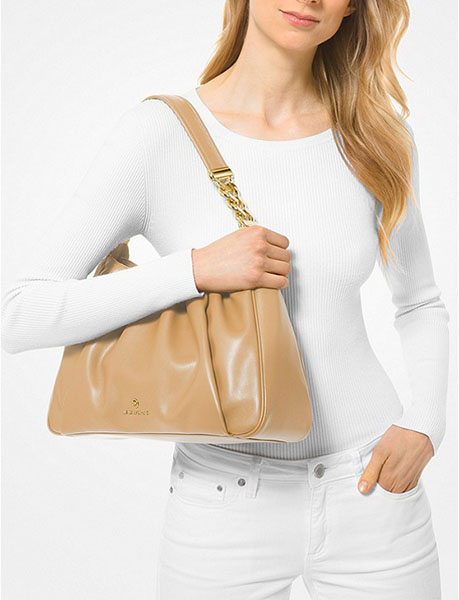 Hannah Camel Medium Shoulder Bag