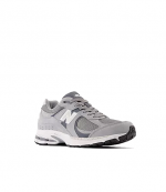 2002R New Balance Grey White Moyen Classic Sneakers