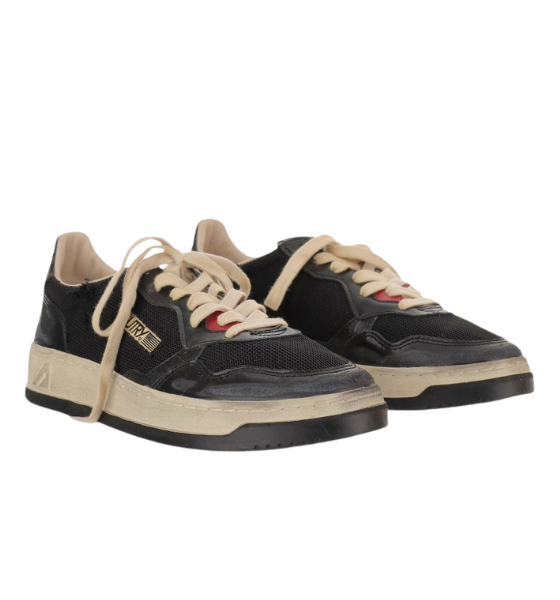Black Super Vintage Medalist Low Man