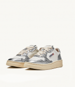 Medalist White/Silver Low Woman