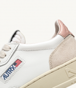 Medalist Low Leat Suede White/Pow Woman