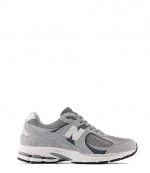 2002R New Balance Grey White Moyen Classic Sneakers