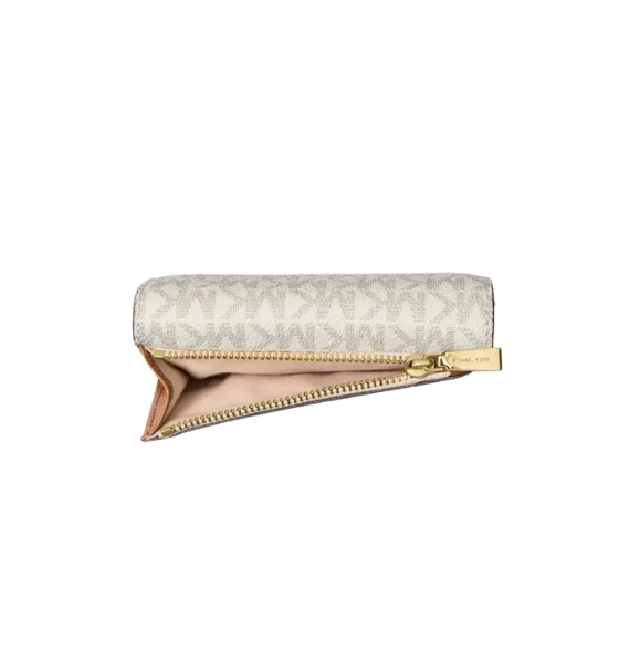 Vanille Bryant Md  Trifold Wallet