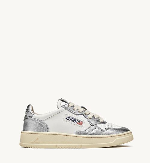 Medalist White/Silver Low Woman