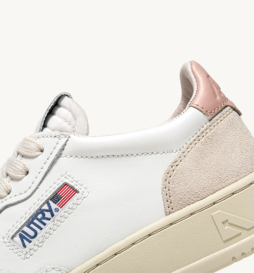 Medalist Low Leat Suede White/Pow Woman