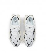 9060 White/Black Medium Moyen Sneaker