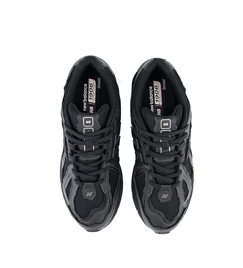 1906D New Balance Black Leather