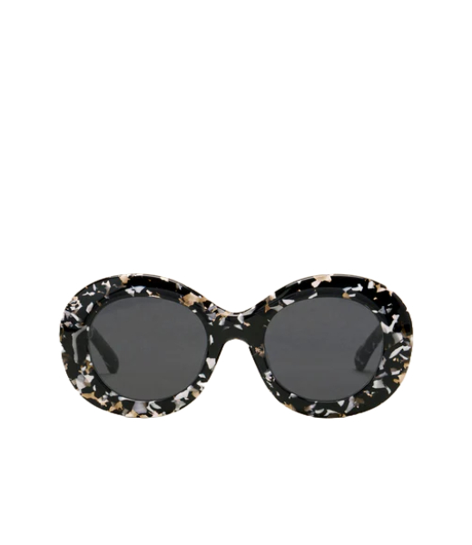 Rounded Ami De Coeur Black/White Sunglasses