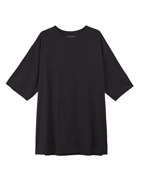 Black Boxy Tee