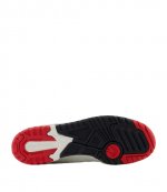 550V Medium Moyen Red White N White Leather Sneaker