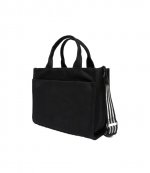 Handle MD Black Tote Bag