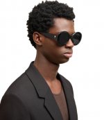 Rounded Ami De Coeur Black Sunglasses