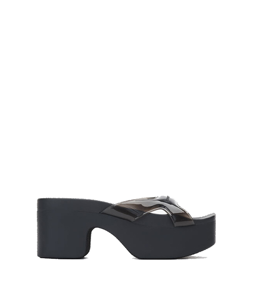 AW Sport Platform Slide