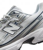 740 White Navy Blue Sneaker