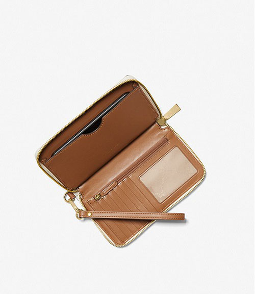 Logo Vanilla Monogram Wallet