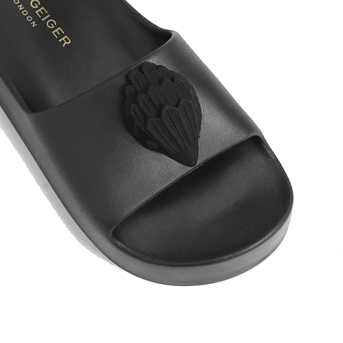 Eagle Black Chunky Slide