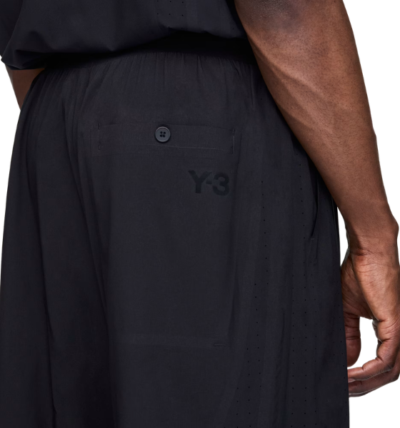Black M Lt Woven Shorts