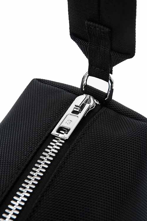 Black Heiress Sport Shoulder Bag