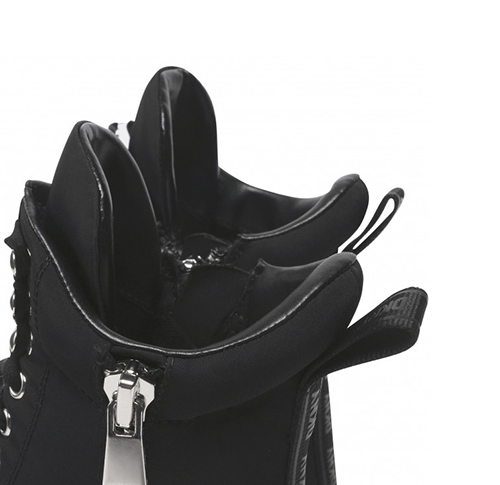 Aken Sneakers Boots
