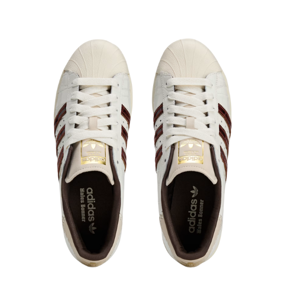 White WB Superstar