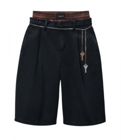 Faded Black Prestyled Pleated Shorts With Chain Belt