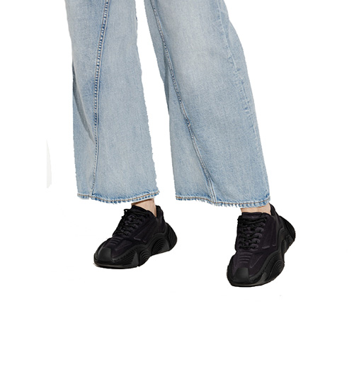 AW Vortex Black Sneaker