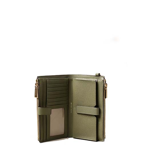 Amazon Green Jet Set Wallet