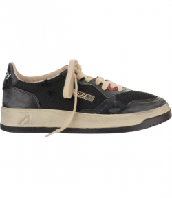 Black Super Vintage Medalist Low Man